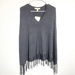 NWT Michael Michael Kors Women’s Size PS Gray Fringed Sweater Poncho Cozy